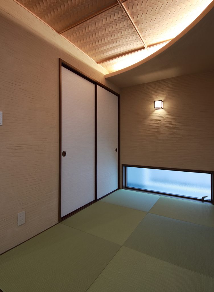 共働き夫婦が建てた和モダンの注文住宅 ｜暮らしやすい間取り実例