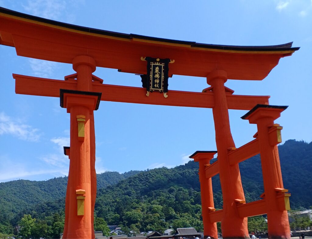 前川　佳織