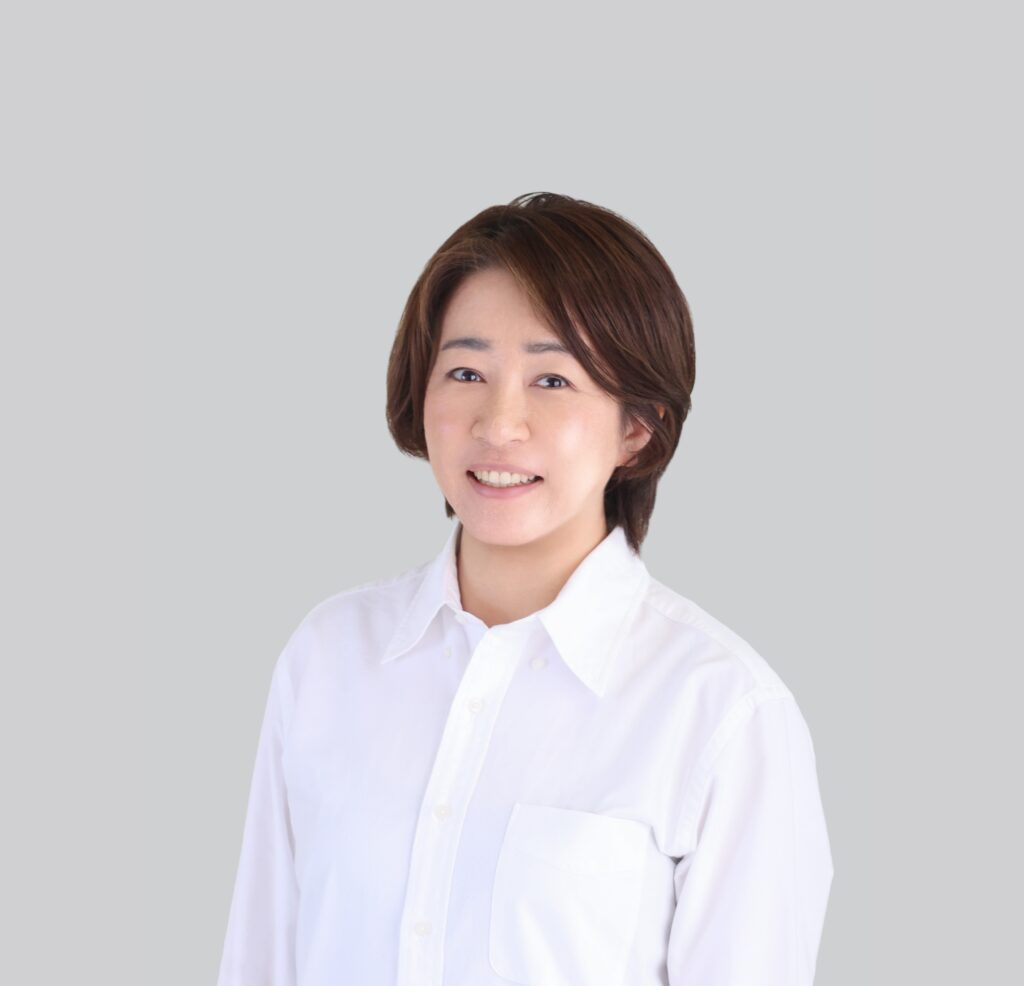 秋田　真沙美