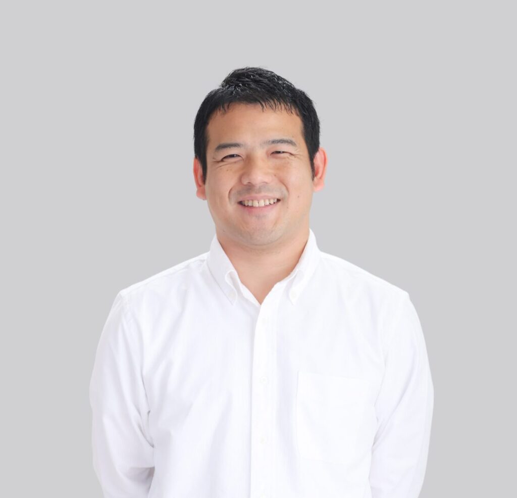 出口　尋貴