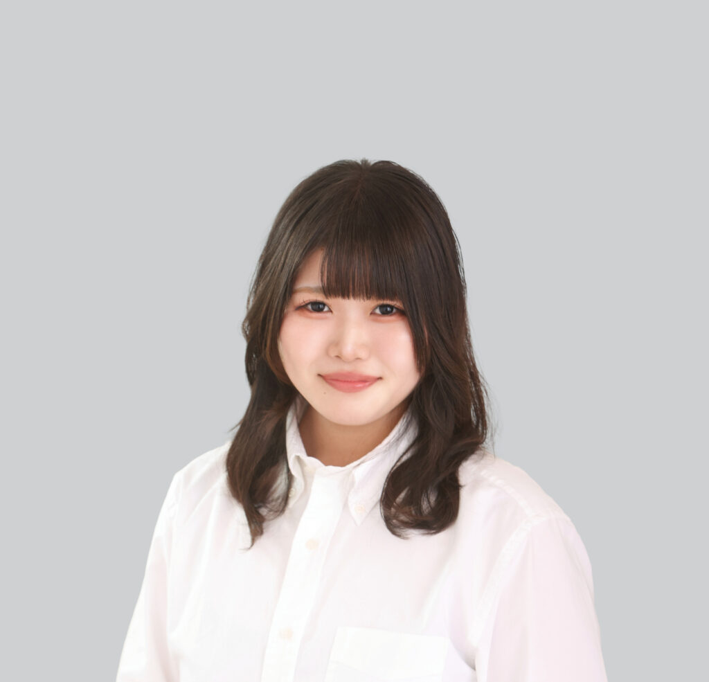 髙雄　葵