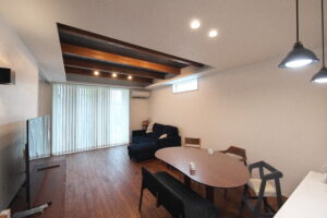 注文住宅 LDK 折り上げ天井 梁見せ