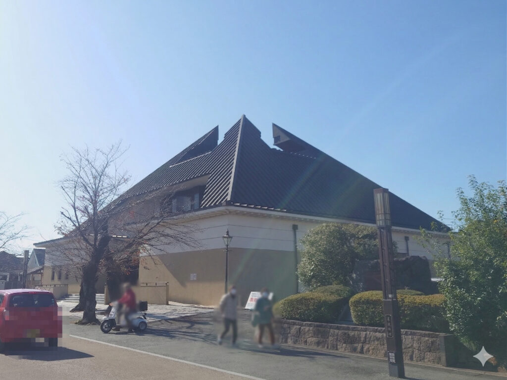 旅行の寄り道　～気になる建物～