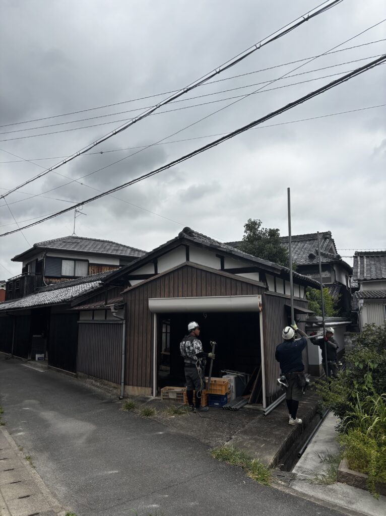 『 岸原建築日記 』･･･ 太子町にて解体工事！